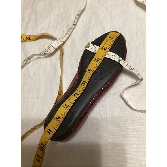 Libby Edelman Amelie Wine Ballet Flats 7 M - Picture 2 of 6